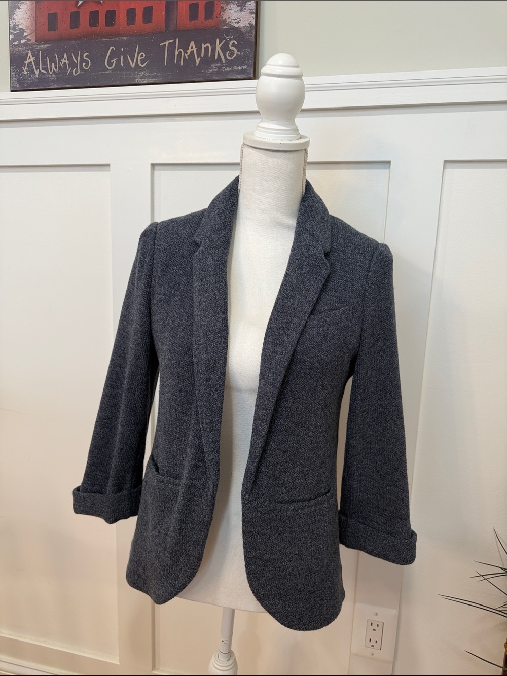 LC Lauren Conrad Charcoal Blueish Gray Knit Blazer with pockets